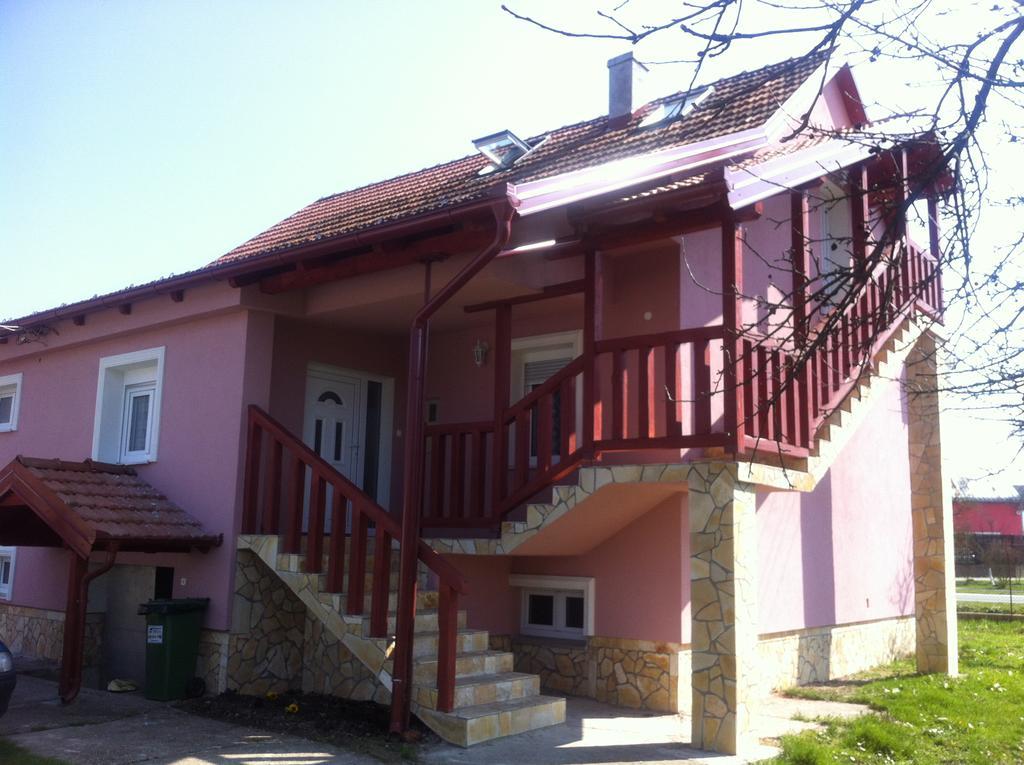 Apartman Anka Ratkovica Zewnętrze zdjęcie