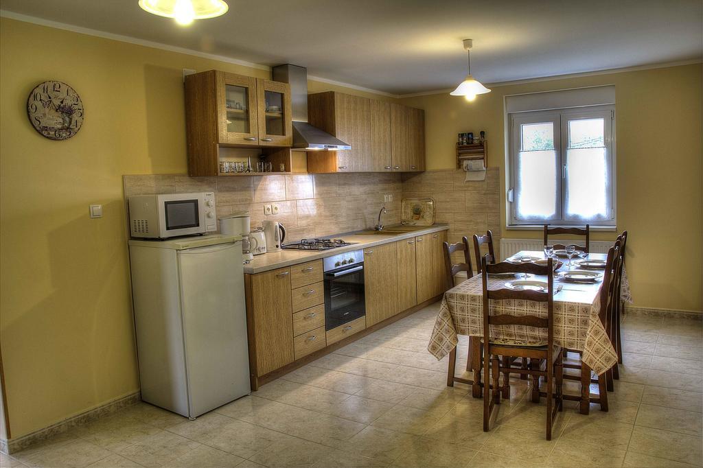 Apartman Anka Ratkovica Zewnętrze zdjęcie